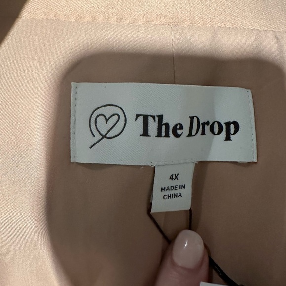 Brand new long blazer! - Picture 5 of 6